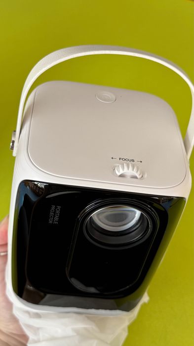 Projector 5G Model:S10