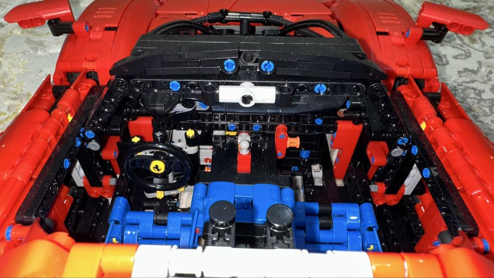 Lego Technic Ferrari Daytona SP3