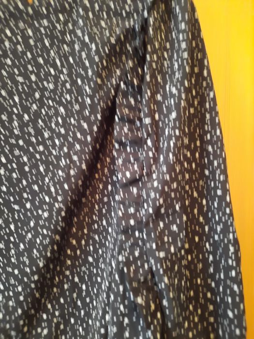 Bluza deosebita bleumarin cu alb mărimea 36-38