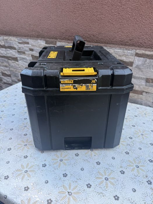Оригинален куфар DeWALT