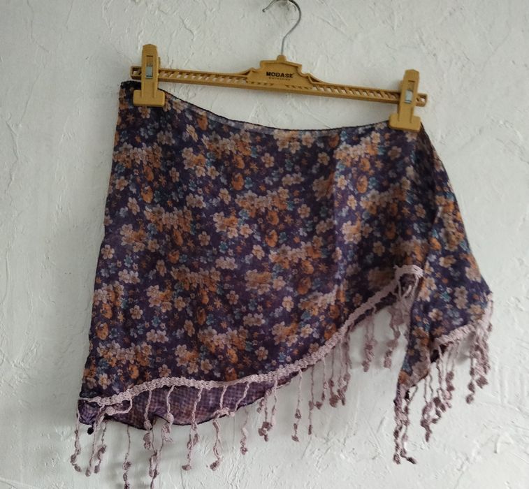 Esarfe și fulare noi