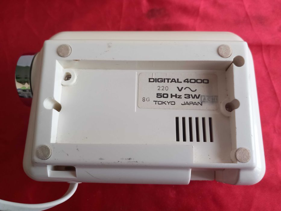 Sanyo ,Флип Часовник с Будилник