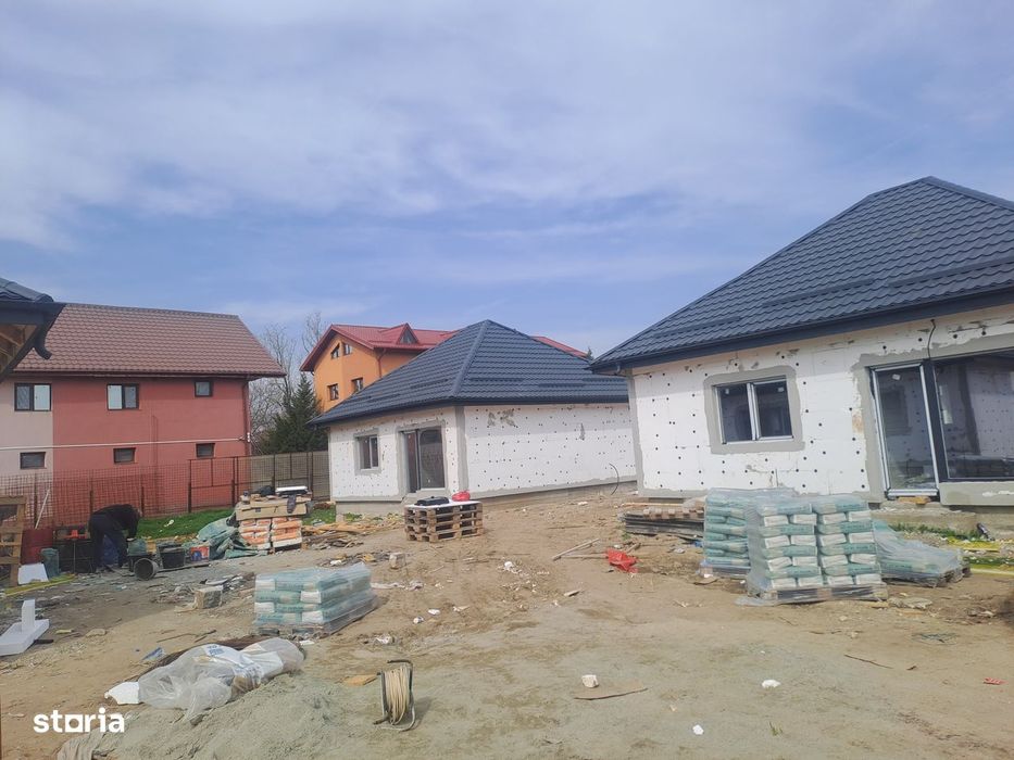 Casa pe parter la pret de apartament, 3 cam+Pod.Teren 210mp.