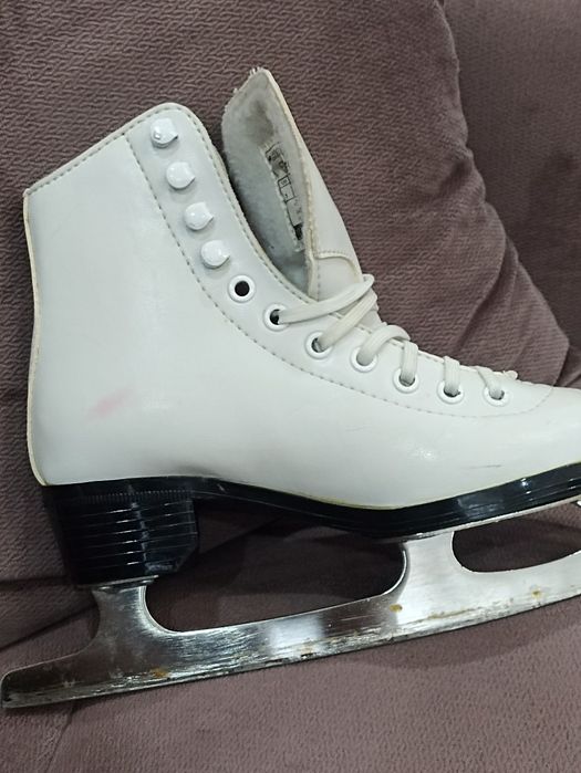Продам коньки 31 профессиональные