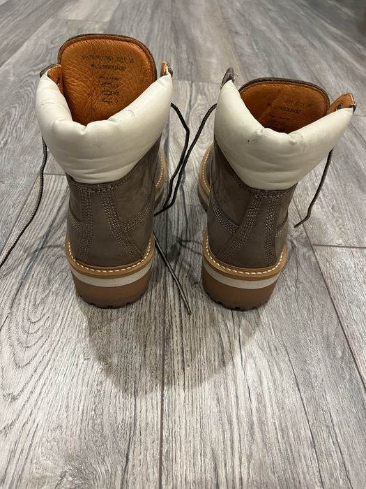 Кафяви зимни обувки