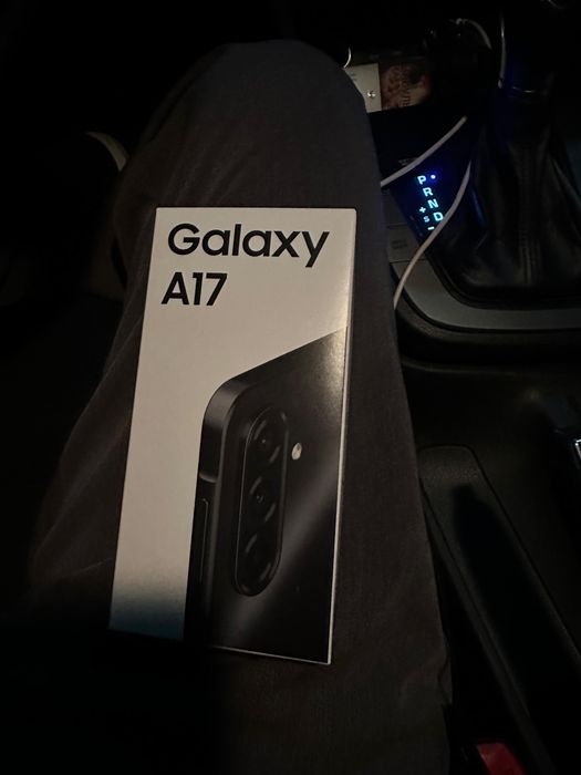 Новый Samsung Galaxy A17 с гарантией