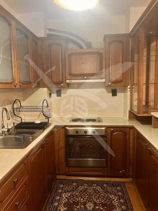 Тристаен апартамент - Колхозен пазар - 46090