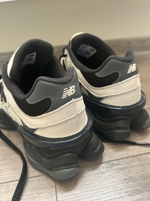 Оригинални New balance 9060 Off white black