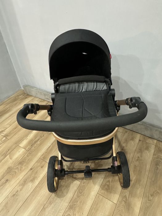 Детская коляска