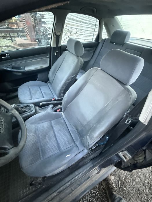 Ауди А4 1.8  150кс 1995г   на части