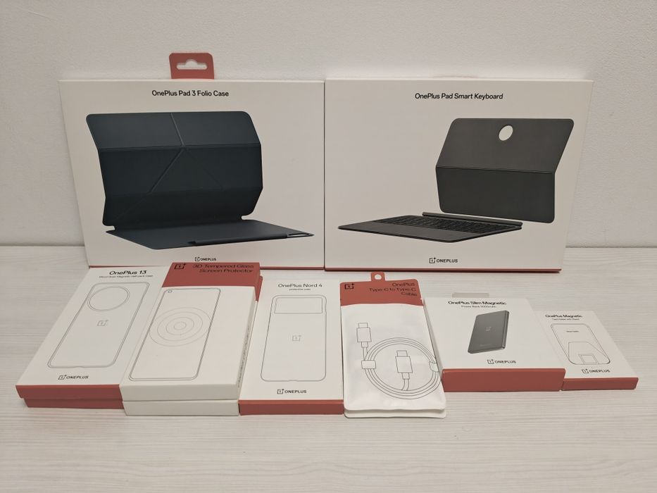 Huse, folie si cablu Oneplus