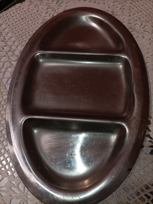 Ретро чинии за вашата трапеза