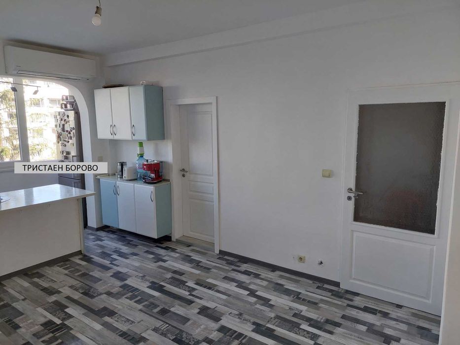 Продава се Тристаен апартамент в София, Борово - 60 кв.м за 2000 €/кв.м - Снимка #1