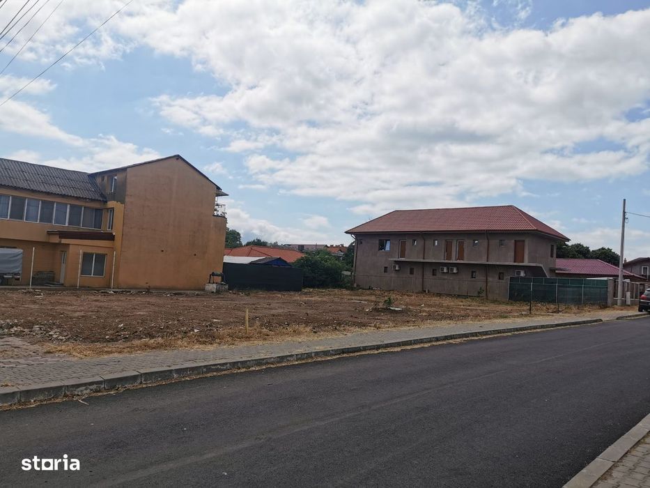 Teren de vânzare ultracentral în 2 Mai