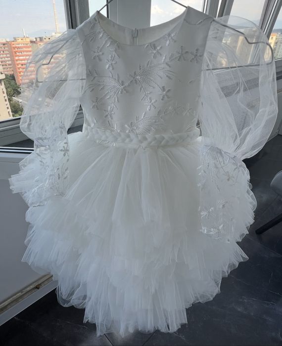 Rochie alba fetita cu trena tip mireasa 1-2ani