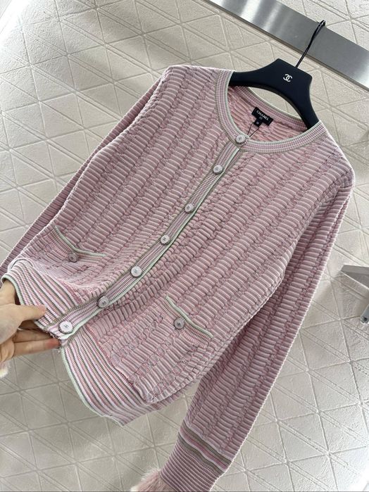 Жилетки C.h.a.n.e.l