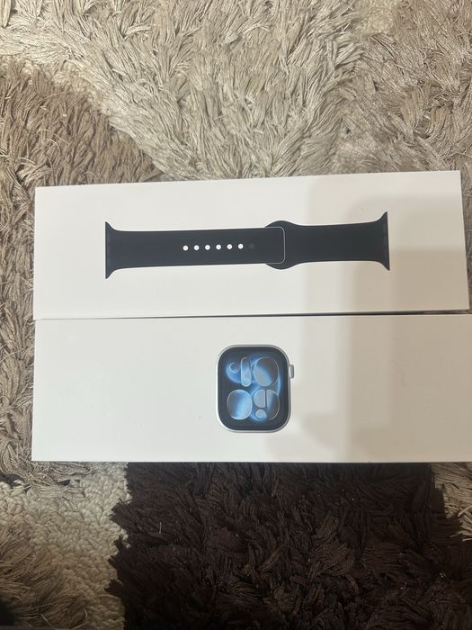 Vand Apple Watch Series 11 (46mm) Space Gray Aluminum - NOU in cutie