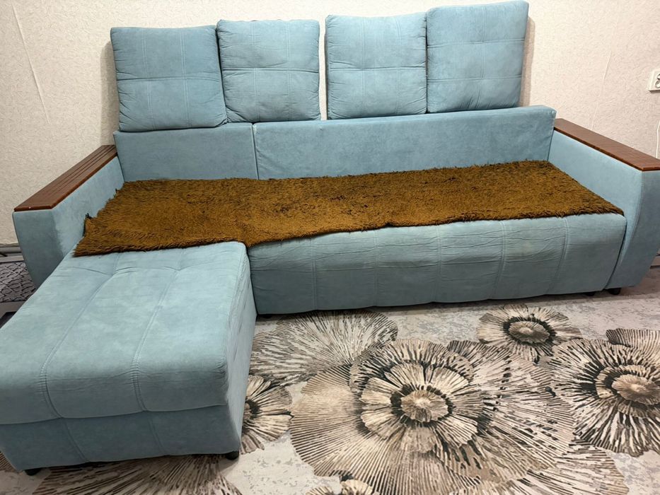 Продается диван