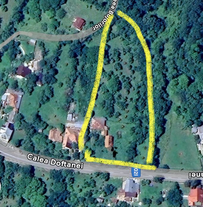 Vand teren intravilan Valea Doftanei - central, utilitati