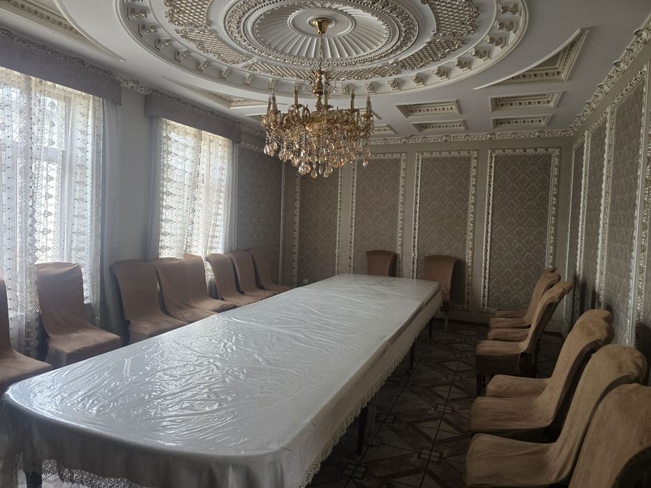 Сотилади Банкет зал.Чойхона.кафе