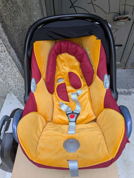 ТУРБО ПРОМОЦИЯ: Бебешко столче за кола Maxi Cosy с isofix база