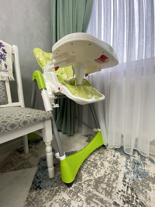 Продам детский стул