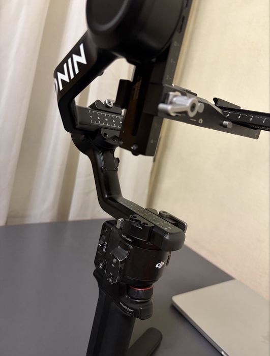 Стабилизатор Dji rs4