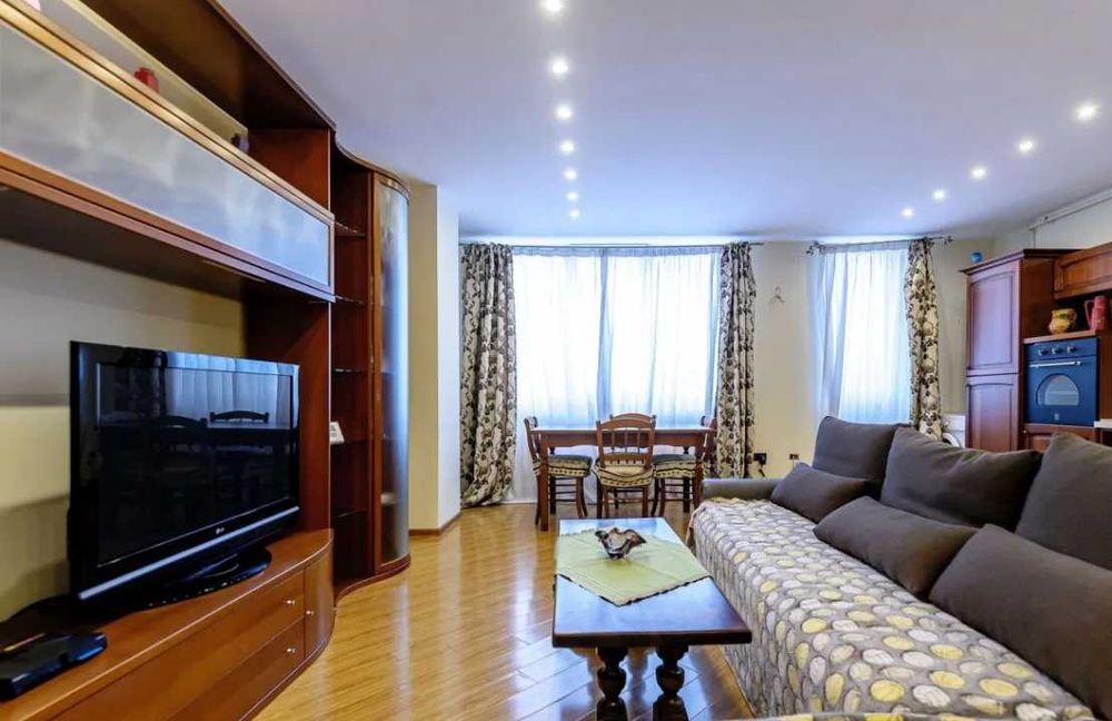 Дава се под наем Двустаен апартамент в Пловдив, Южен - 58 кв.м за 280.5 € - Снимка #3