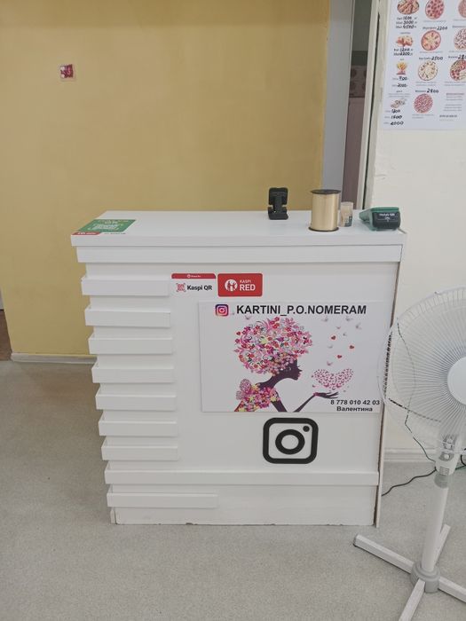 ресепшн стойка комод