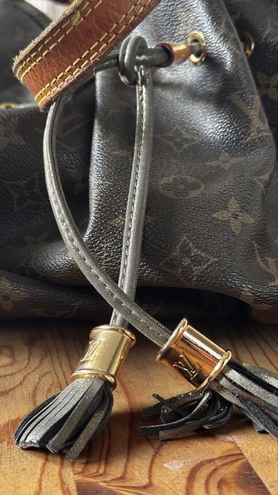 Geanta dama Louis Vuitton