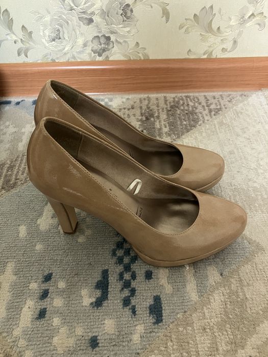 Продается Женские обуви!