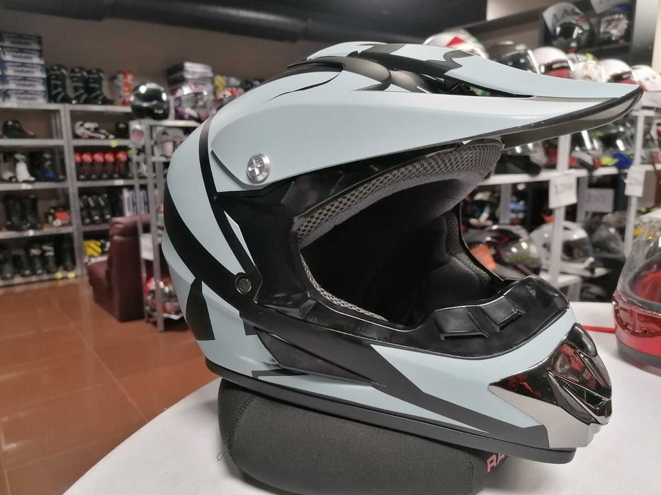 Детска кросова каска Fox мотокрос универсални размери