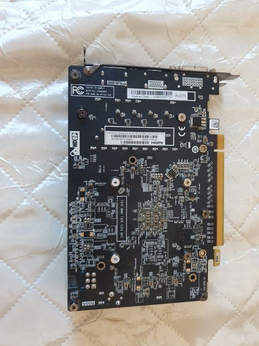 RX 570 sapphire 4GB