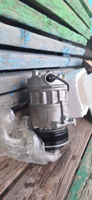 Компрессор кондиционера новый BMW Х5 E 70,