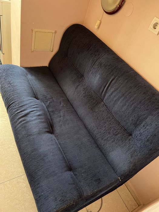 Разтегателен диван