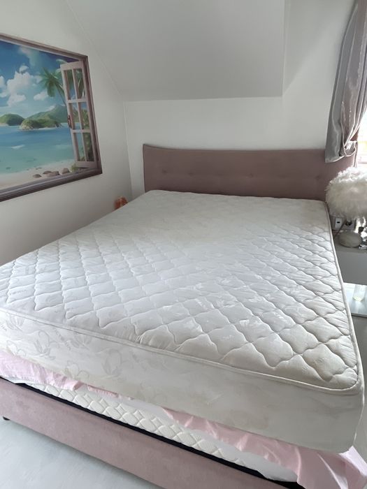 Saltea cu arcuri 160 x 200