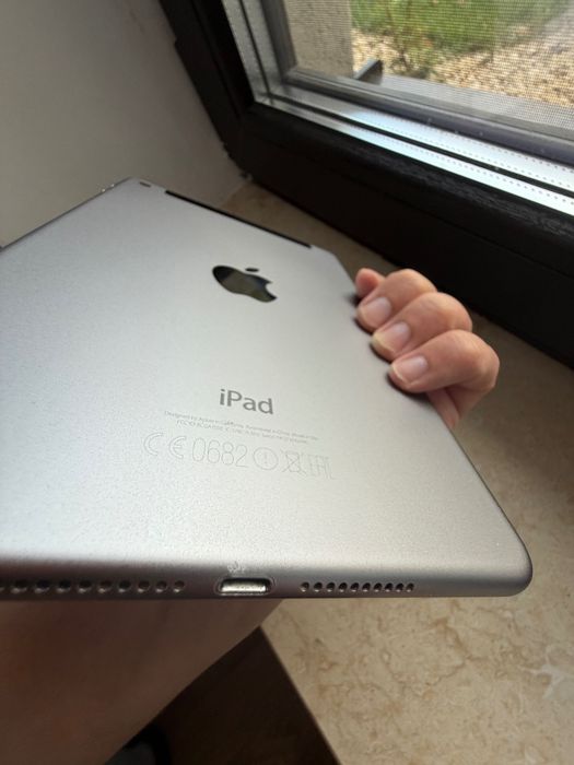 Apple iPad mini 4 16 gb