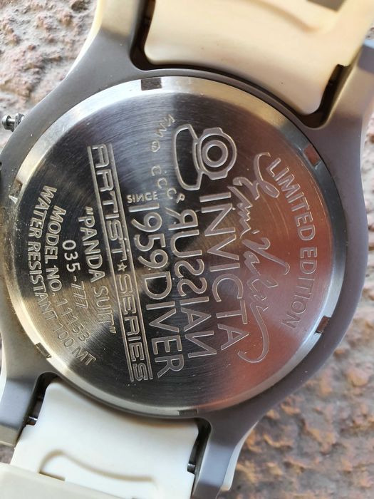 Часовник Invicta Men's 11153 Russian Diver Panda Suit Orange Artist