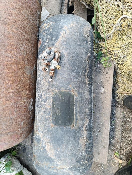 Продам газовый балоны