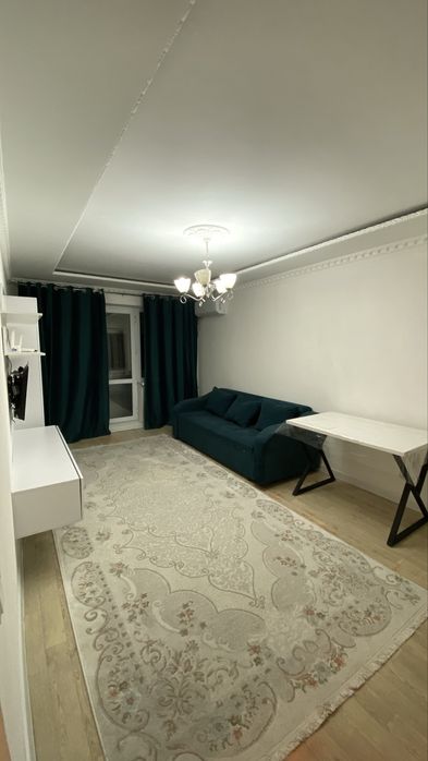 Трехкомнатная квартира в центре