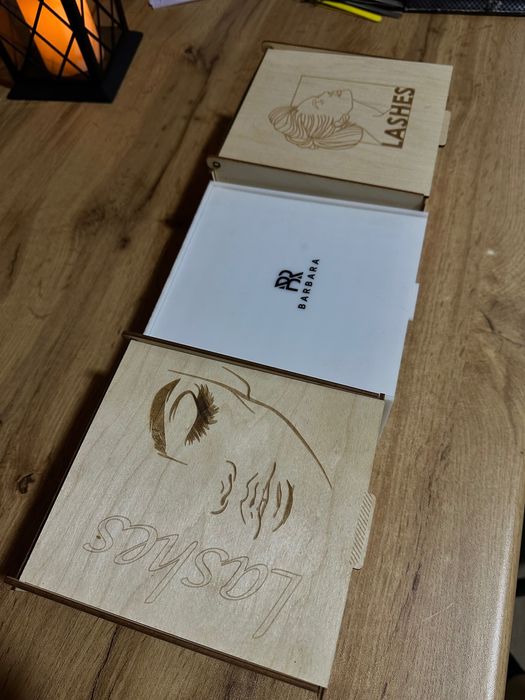 Кушетка для наращивания ресниц