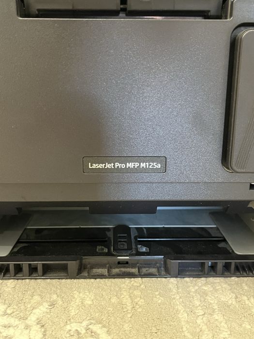 Продается HP LaserJet Pro MFP M125a в идеальном состоянии