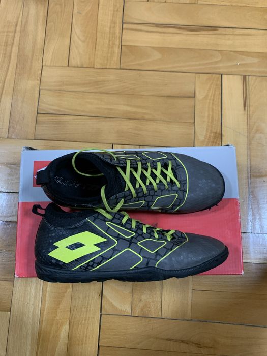 Стоножки Lotto Maestro 700 III Juniour 38 номер