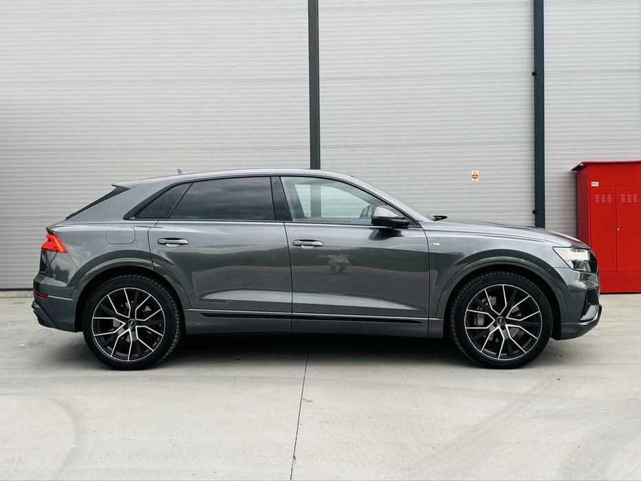 Audi Q8 50TDI S-line Quattro 286 CP Tiptronic Variante auto