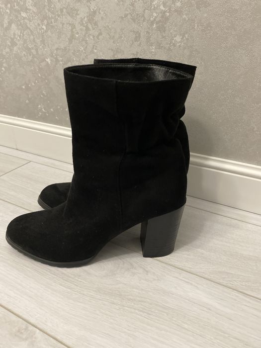 Продам сапожки весна