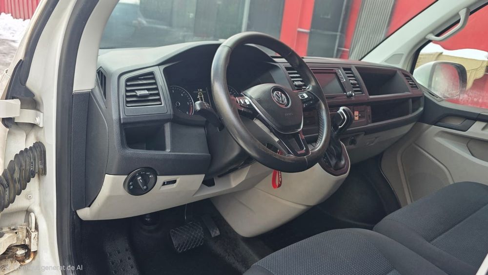 Volkswagen Transporter T6 2.0 TDI 150 CP * An 2017 * Automata * Lung