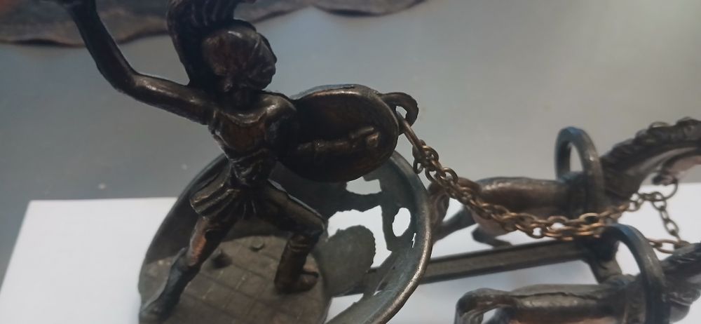 Ахил с бойната си колесница