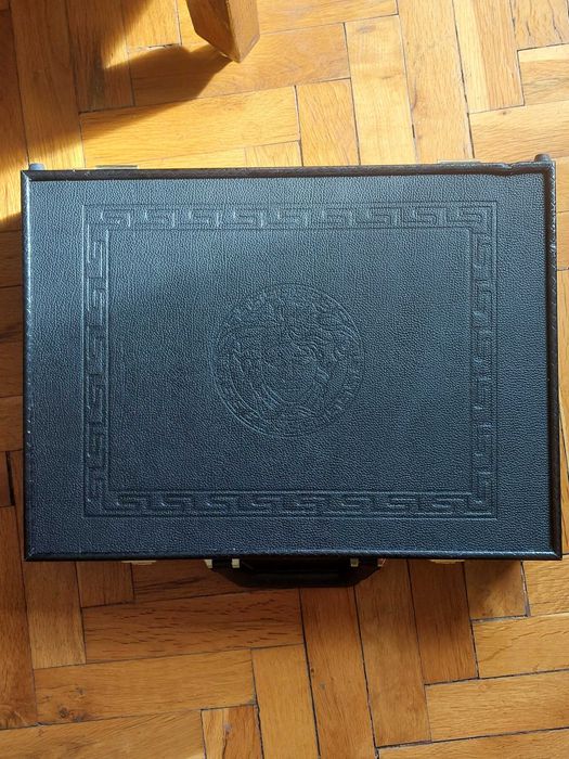 Луксозен комплект прибори 72 части V. Limited Edition (Италия) – Нов
