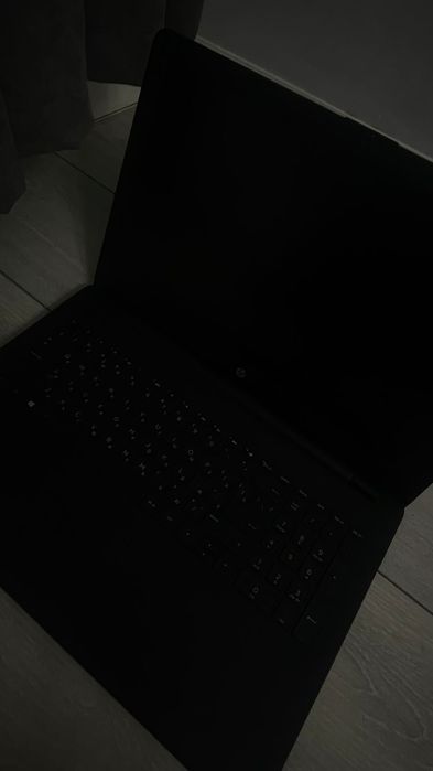 Наутбук сатылады