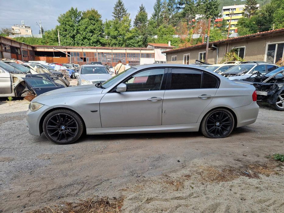 BMW E90 320i 170кс N43 Facelift М пакет Cic нави теглич ръчка НА ЧАСТИ